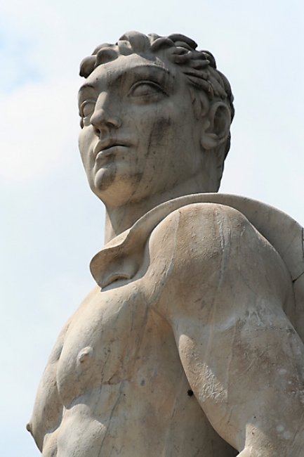 Stadio dei marmi 199